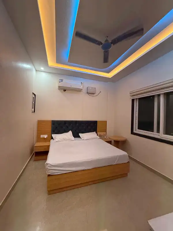 Laxmi Seva Sadan (Laxmi Hotel), photo 2
